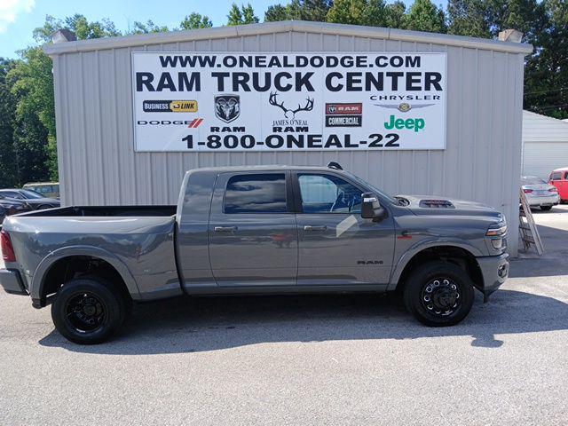 2026 Ram 3500 Limited Mega Cab 4x4 6'4" Box