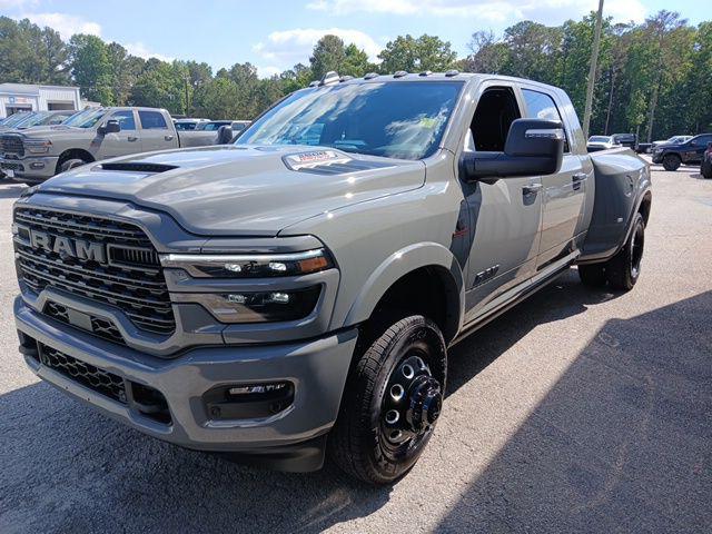 2026 Ram 3500 Limited Mega Cab 4x4 6'4" Box