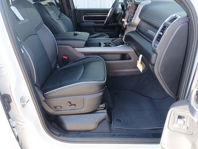 2026 Ram 3500 Laramie Crew Cab 4x4 8 Box