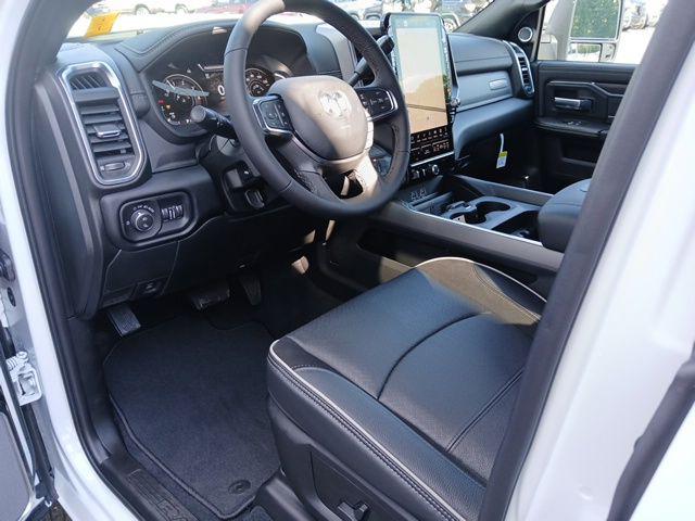 2026 Ram 3500 Laramie Crew Cab 4x4 8 Box