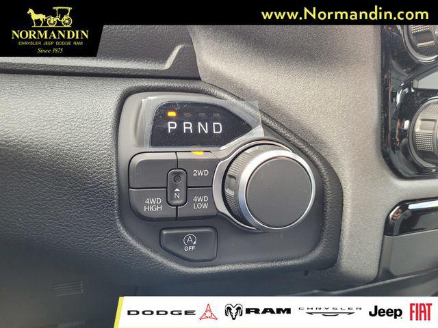 2026 Ram 1500 Tradesman Quad Cab 4x4 64 Box