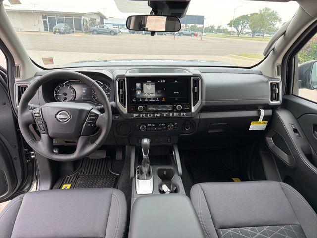 2026 Nissan Frontier Crew Cab SV 4x2
