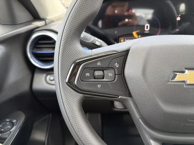2026 Chevrolet Trax FWD LT