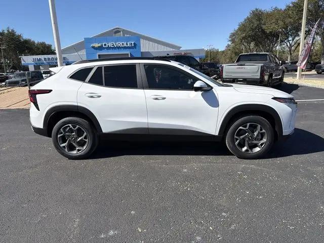 2026 Chevrolet Trax FWD LT