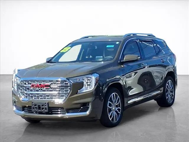 2023 GMC Terrain AWD Denali for sale in Smithtown, NY