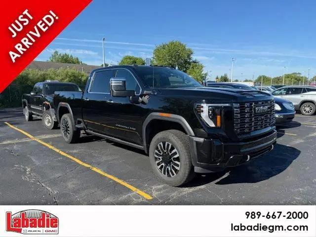 2025 GMC Sierra 2500HD 4WD Crew Cab Standard Bed Denali Ultimate for sale in Bay City, MI