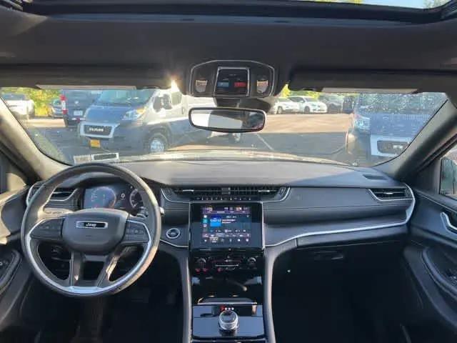 2023 Jeep Grand Cherokee L Altitude 4x4