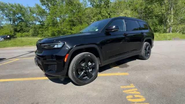 2023 Jeep Grand Cherokee L Altitude 4x4
