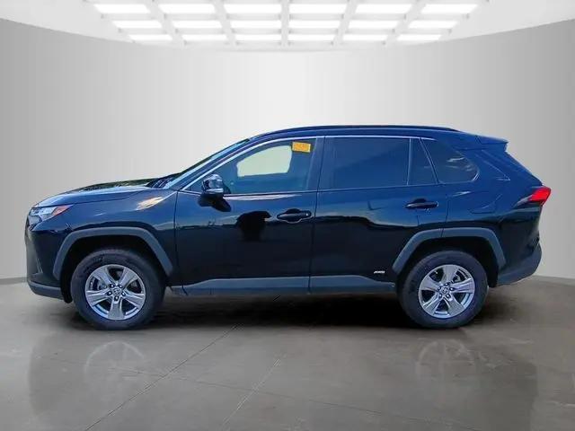 2023 Toyota RAV4 Hybrid LE