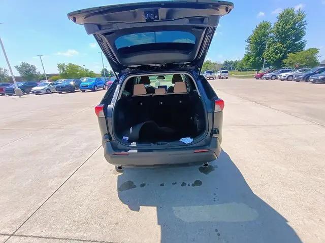 2023 Toyota RAV4 Hybrid LE