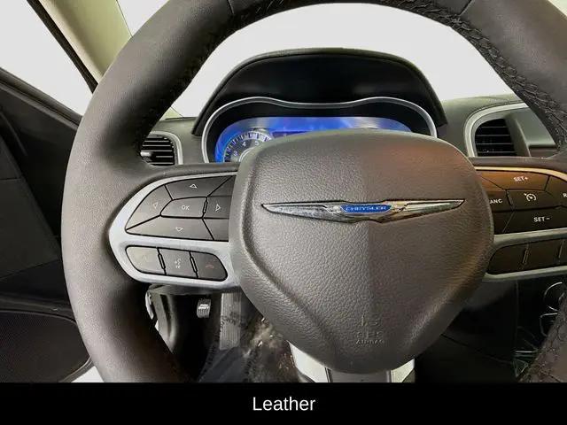 2023 Chrysler 300 Touring L AWD