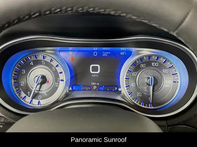 2023 Chrysler 300 Touring L AWD
