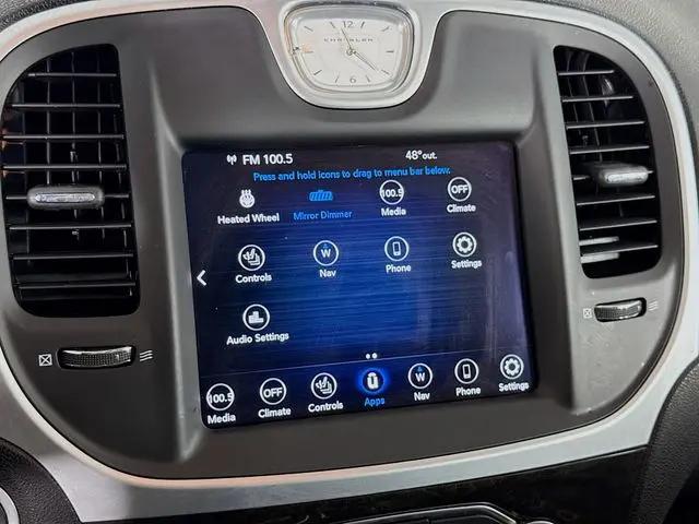 2023 Chrysler 300 Touring L AWD