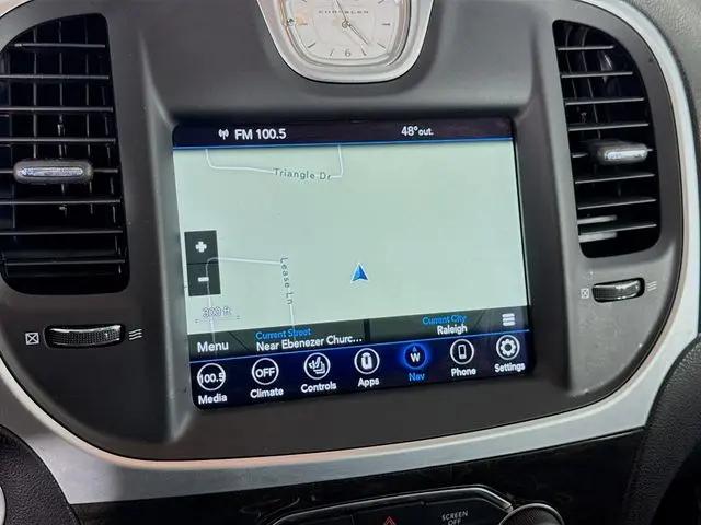 2023 Chrysler 300 Touring L AWD