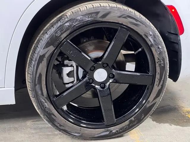 2023 Chrysler 300 Touring L AWD