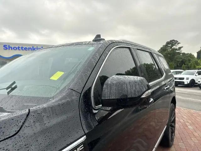 2021 GMC Yukon 4WD Denali