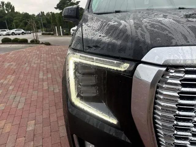 2021 GMC Yukon 4WD Denali