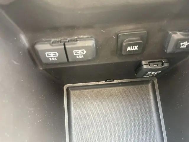 2017 Acura MDX w/Technology Package
