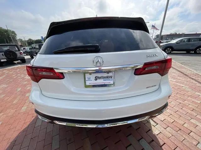 2017 Acura MDX w/Technology Package