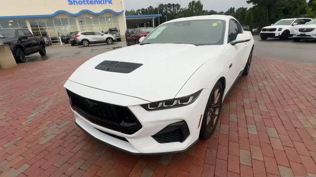 2024 Ford Mustang GT Premium Fastback