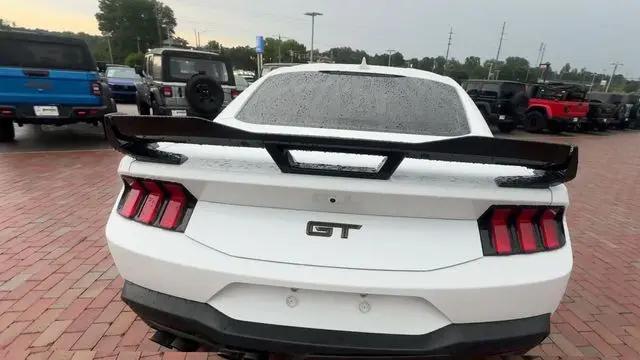 2024 Ford Mustang GT Premium Fastback