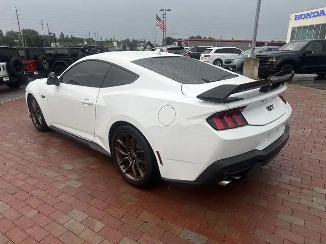 2024 Ford Mustang GT Premium Fastback