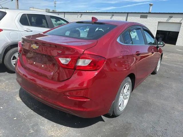 2018 Chevrolet Cruze LT Auto