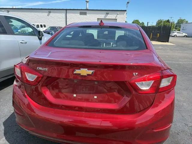 2018 Chevrolet Cruze LT Auto