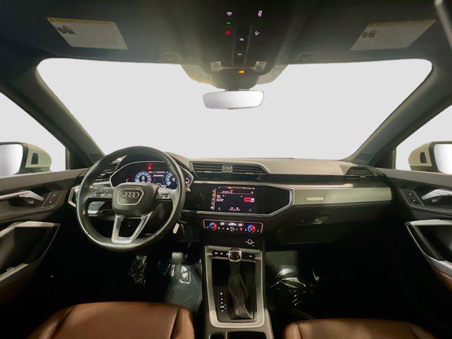 2022 Audi Q3 Premium 40 TFSI quattro Tiptronic