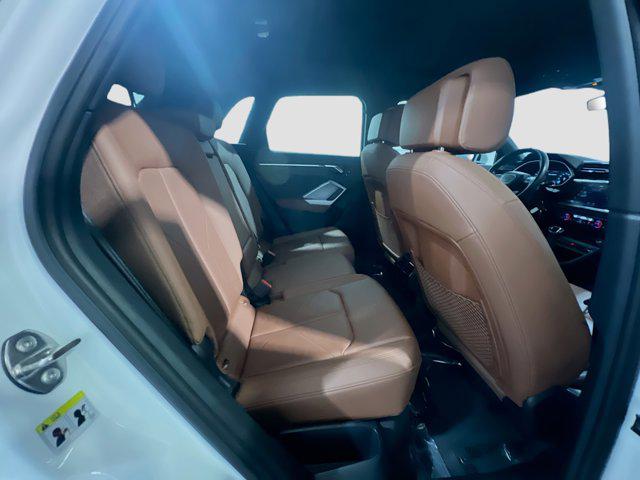 2022 Audi Q3 Premium 40 TFSI quattro Tiptronic