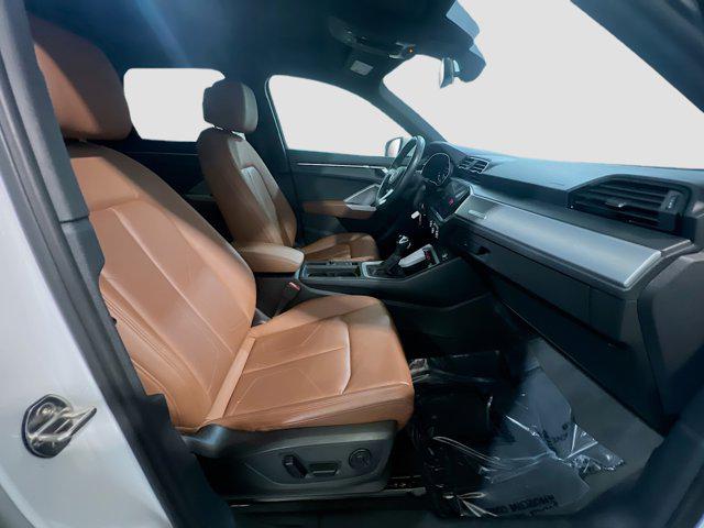 2022 Audi Q3 Premium 40 TFSI quattro Tiptronic