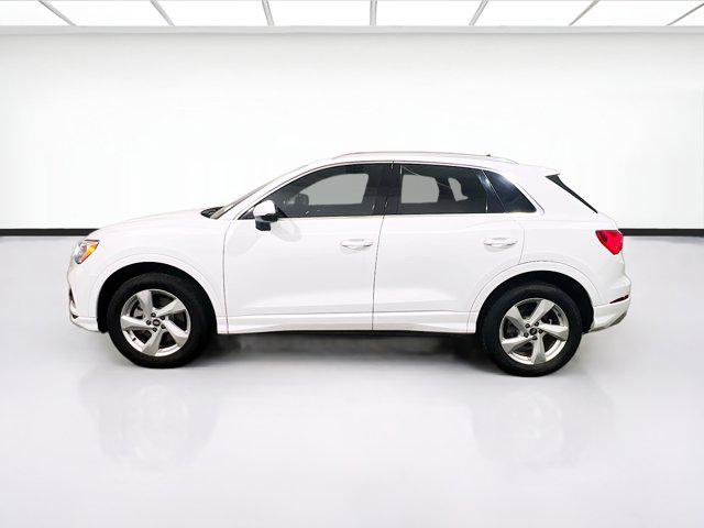 2022 Audi Q3 Premium 40 TFSI quattro Tiptronic