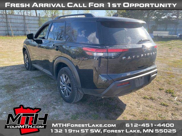 2024 Nissan Pathfinder SV FWD