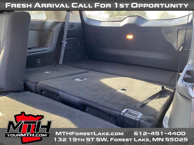 2024 Nissan Pathfinder SV FWD