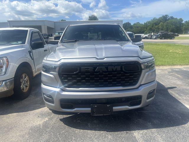 2025 Ram 1500 Tradesman Crew Cab 4x2 5'7" Box