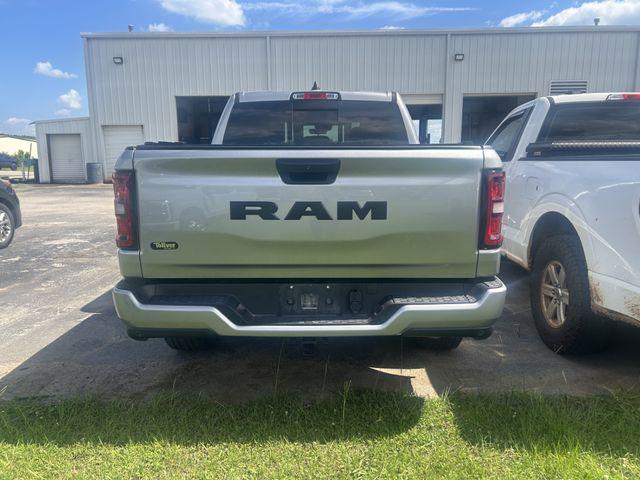 2025 Ram 1500 Tradesman Crew Cab 4x2 5'7" Box