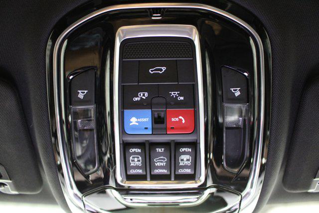 2023 Jeep Grand Cherokee Summit 4x4