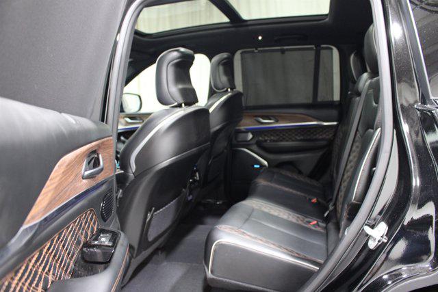2023 Jeep Grand Cherokee Summit 4x4