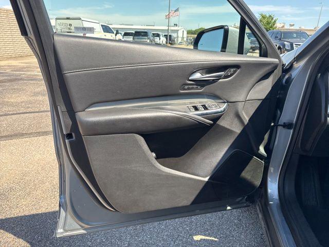 2023 Cadillac XT4 FWD Premium Luxury