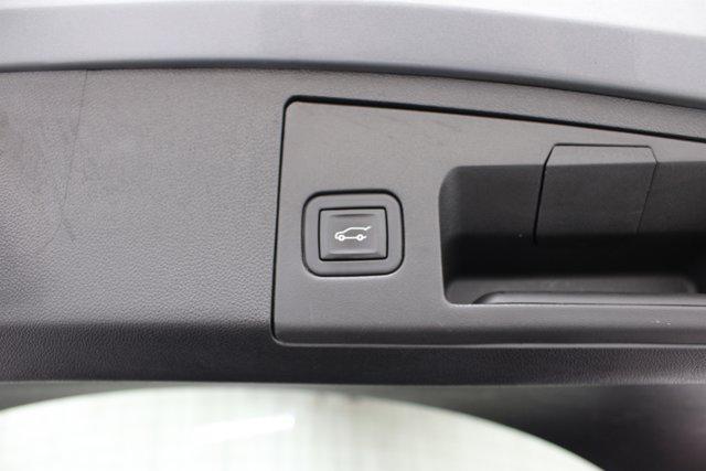 2023 Cadillac XT4 FWD Premium Luxury