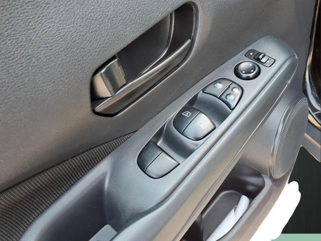 2024 Nissan Kicks S Xtronic CVT
