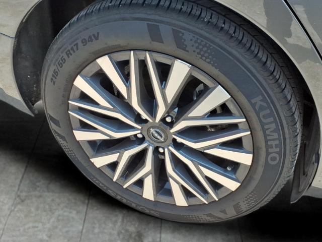 2025 Nissan Altima SV FWD