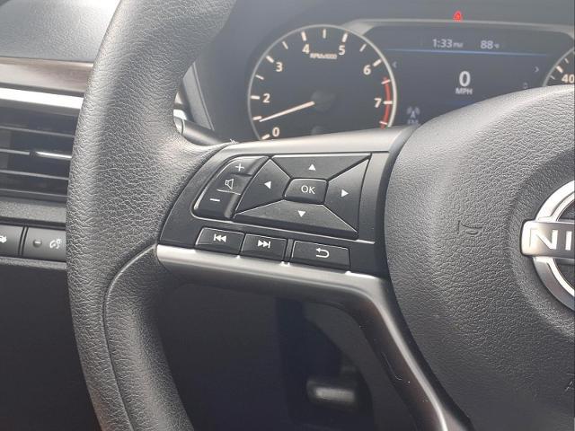 2023 Nissan Altima SV FWD
