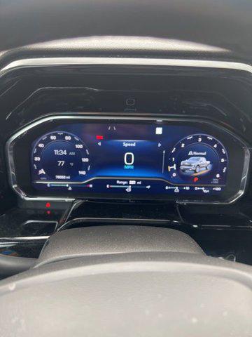 2022 Chevrolet Silverado 1500 2WD Crew Cab Short Bed RST