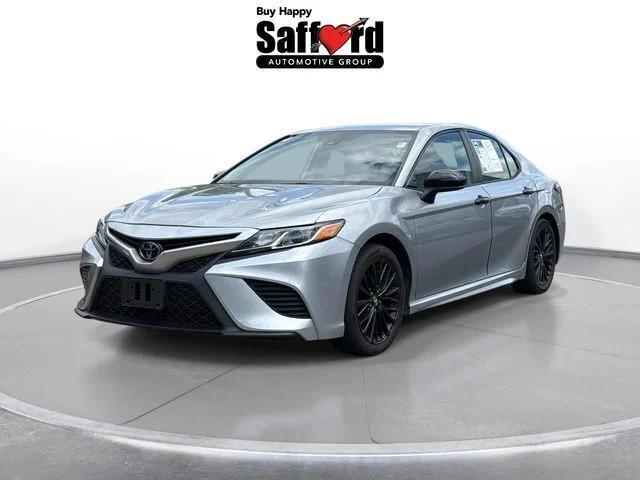 2020 Toyota Camry SE Nightshade Edition