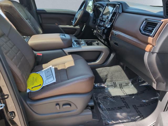 2021 Nissan Titan Crew Cab Platinum Reserve 4x4