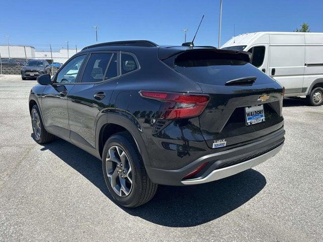 2026 Chevrolet Trax FWD LT