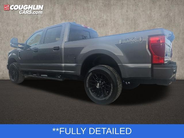 2022 Ford F-350 XLT