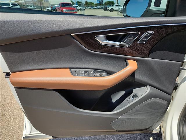 2022 Audi Q8 Premium 55 TFSI quattro Tiptronic
