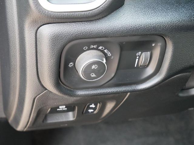 2021 Ram 1500 Big Horn Quad Cab 4x4 6'4" Box